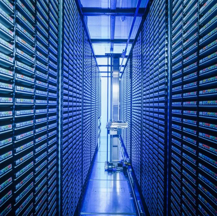 Automated Small Parts Warehouse (AS/RS) – Definition, Functionality & Benefits